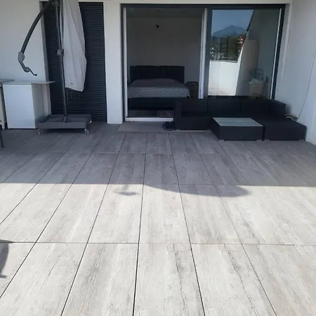 Luxury Penthouse With Free Parking