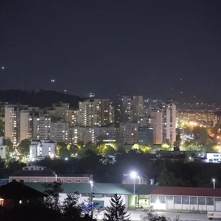 Luxury Penthouse With Free Parking