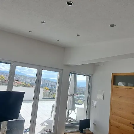 Luxury Penthouse With Free Parking *