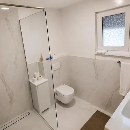 Luxury Penthouse With Free Parking Appartement Sarajevo